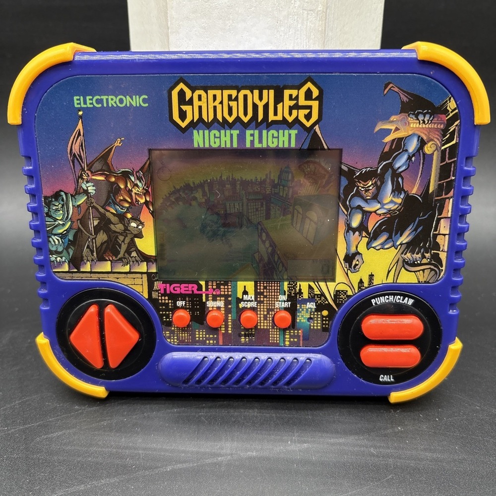 Vintage 1990 Tiger Electronics Gargoyles Night Flight Handheld Game #P37 WORKS!
